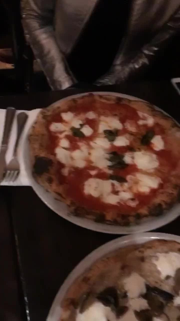Kesté Pizza e Vino