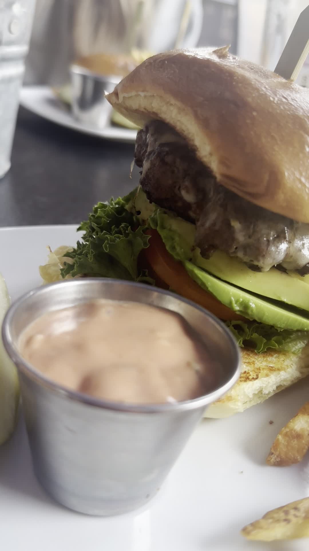 Sweet Lou's Restaurant & Tap House