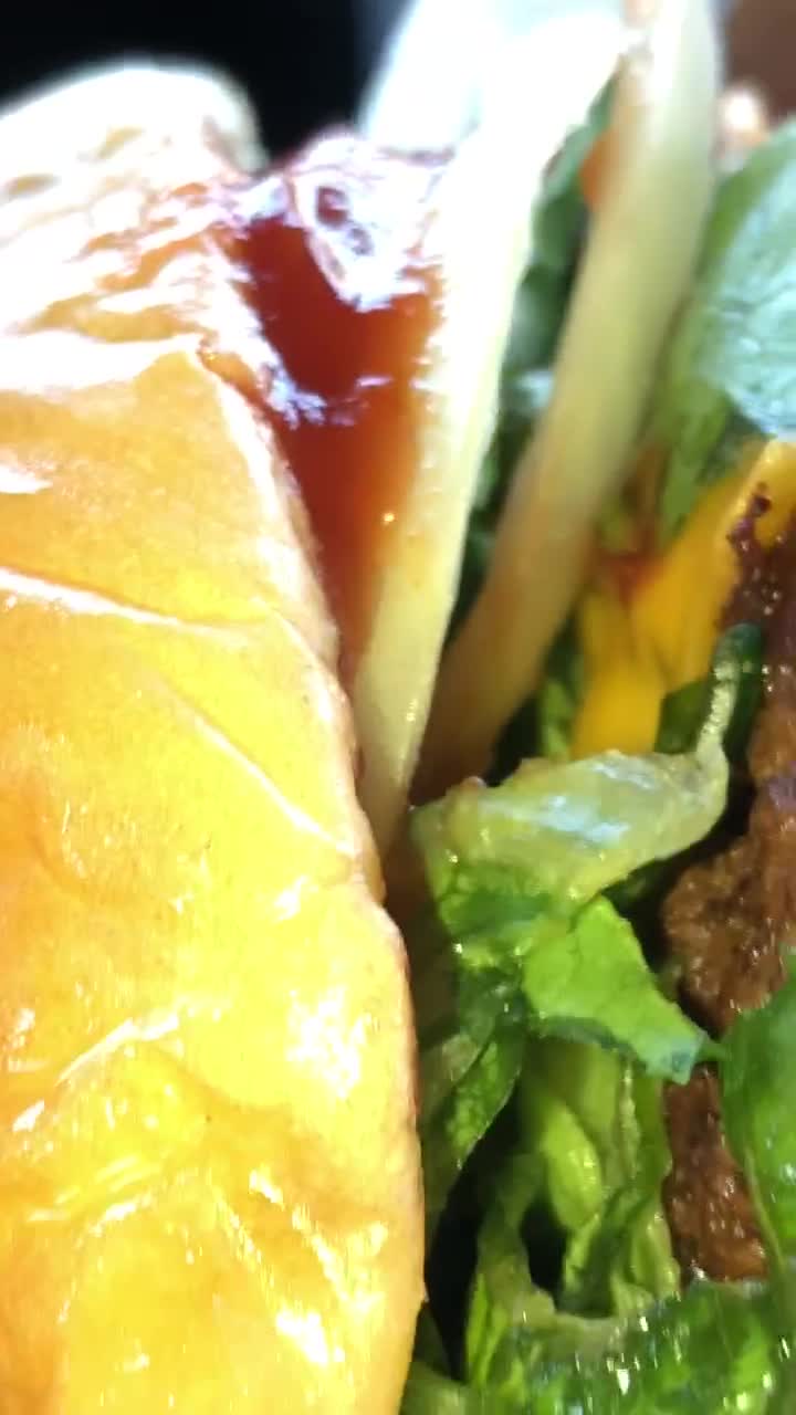 Video review of Wendy's