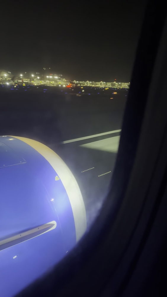 LAX-United Terminal 7