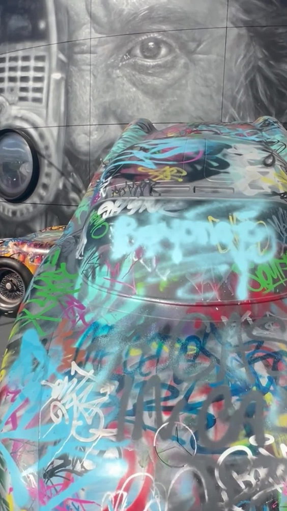 Mr Brainwash Art Museum