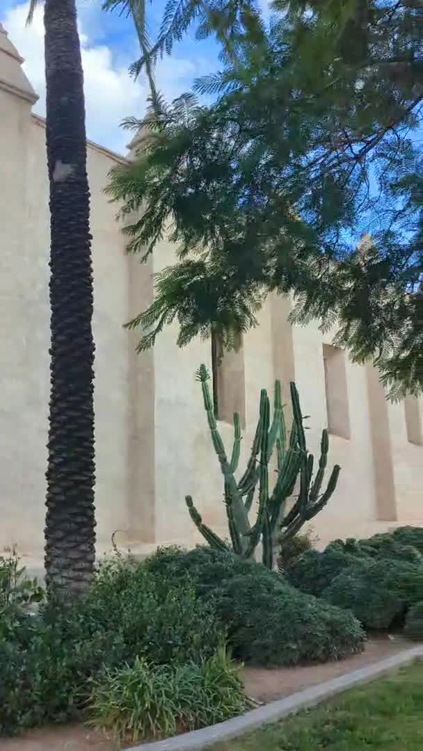 Video review of Mission San Gabriel Arcángel