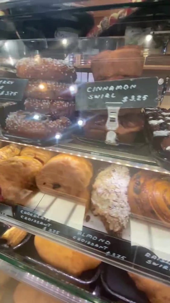 Cinderella Bakery & Cafe
