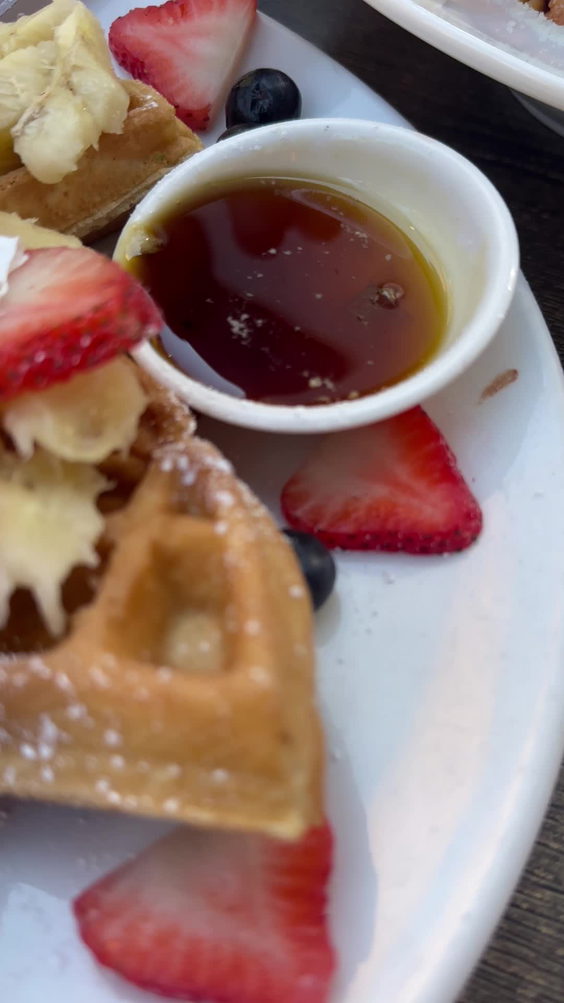 The Barrel Bistro And Wine Bar