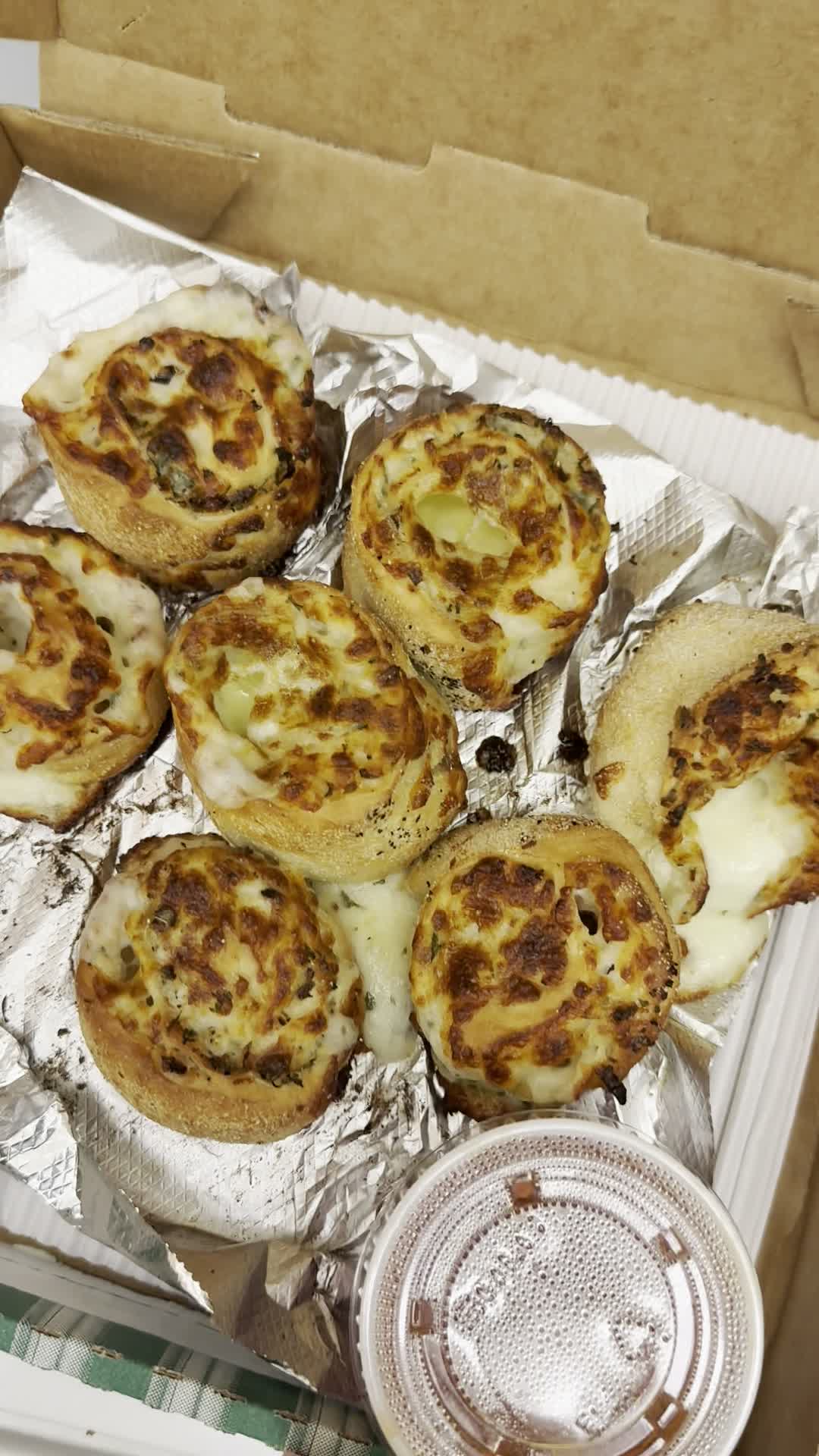 Ameci Pizza & Pasta