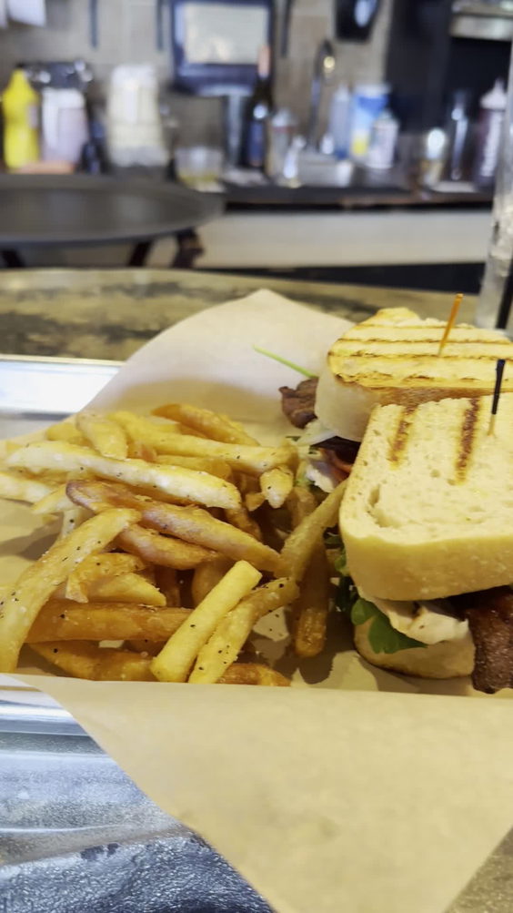 Hay J's Bistro