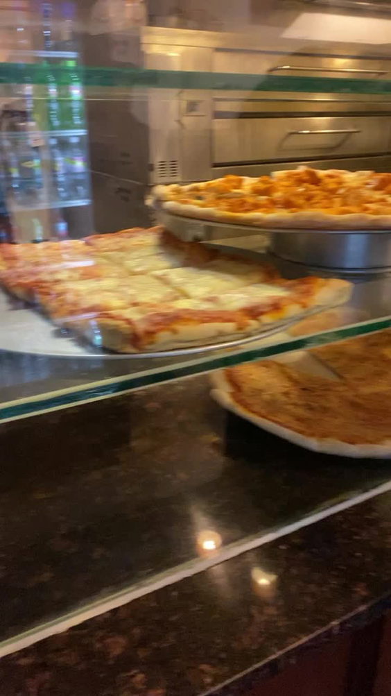 Anthony's Pizza