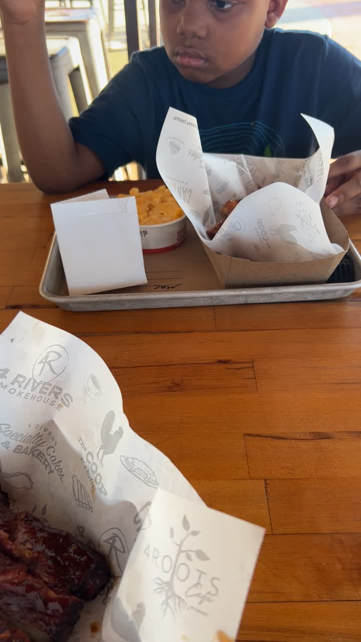 4 Rivers Smokehouse