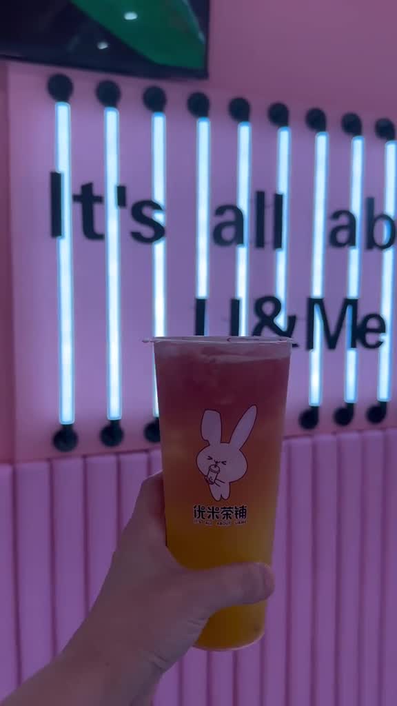 Video review of Chinatown Square