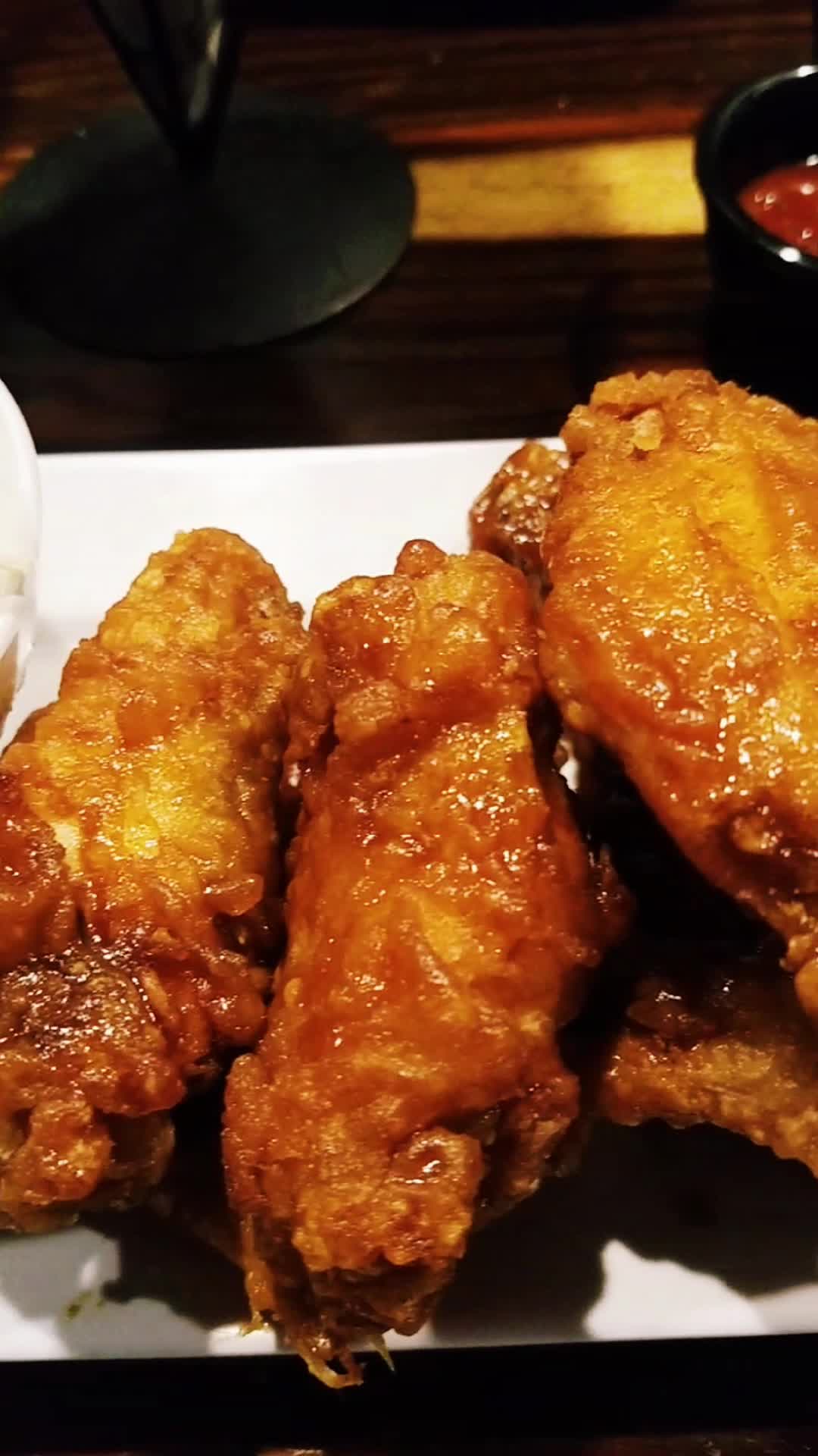 Video review of Bonchon Philadelphia