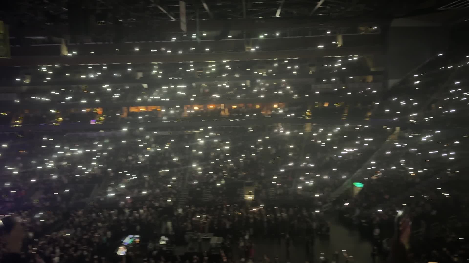 Video review of Climate Pledge Arena