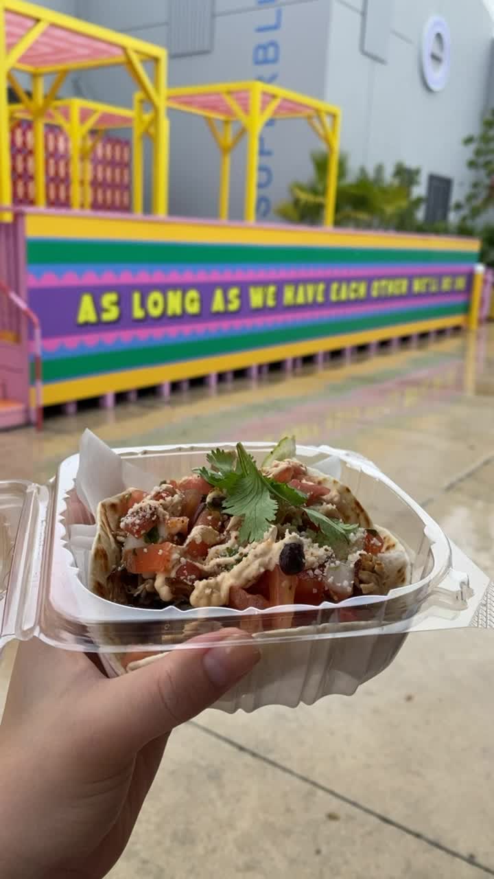 Video review of Wynwood Food Truck Meetup