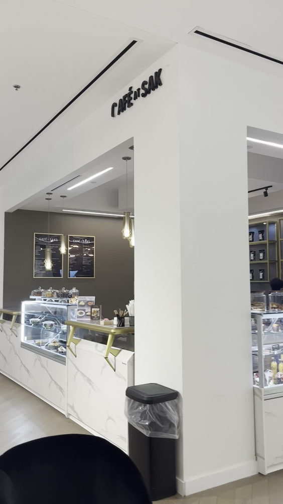 cafe at saks