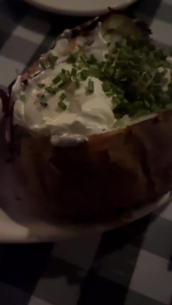 Linda's La Cantina Steakhouse