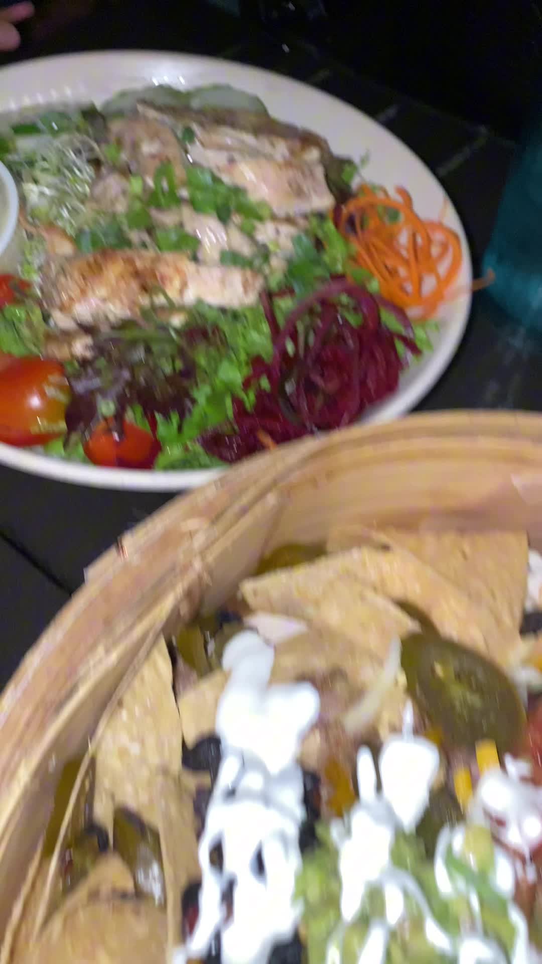 Huggo's On The Rocks