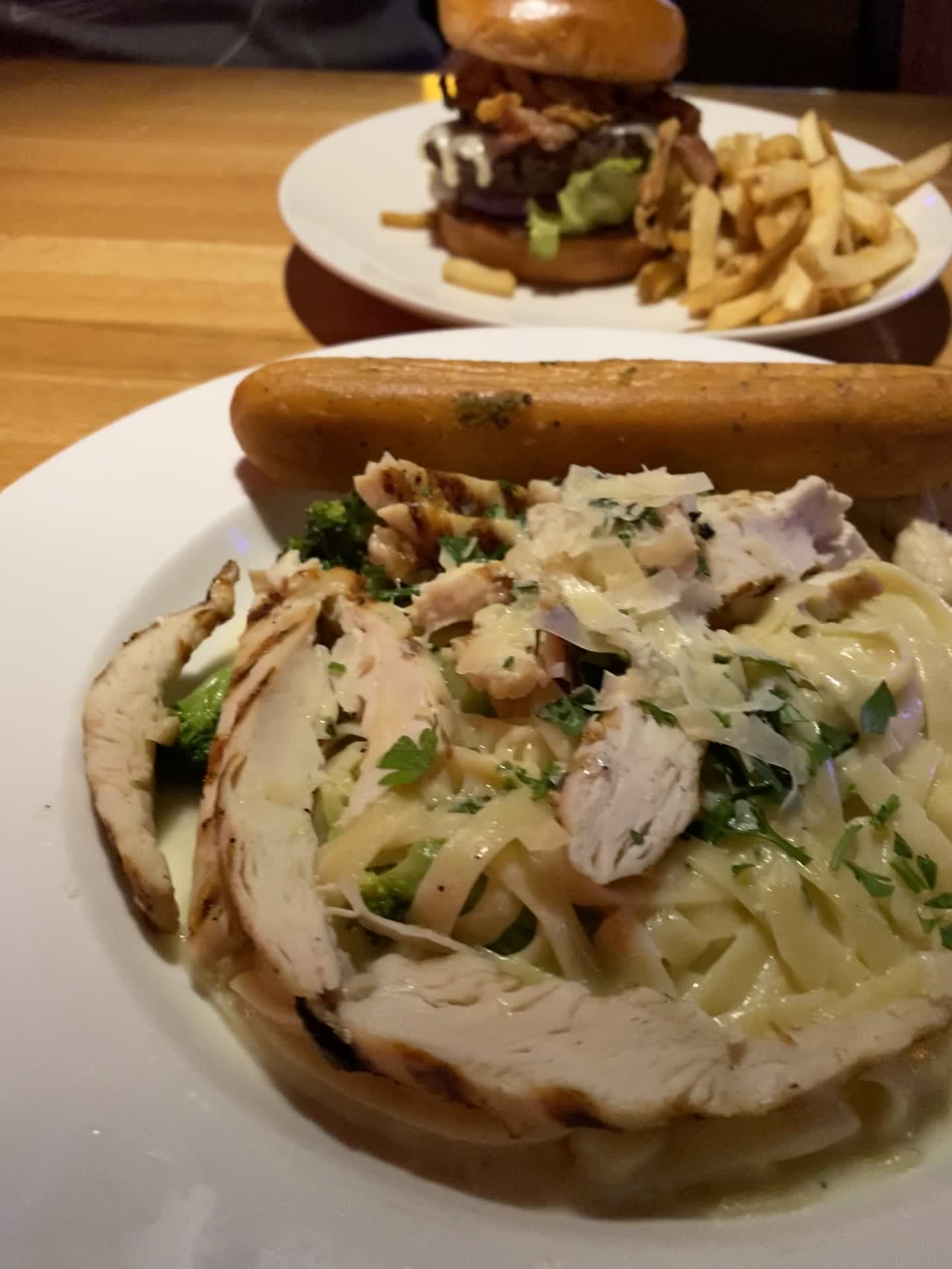 Applebee's Grill + Bar