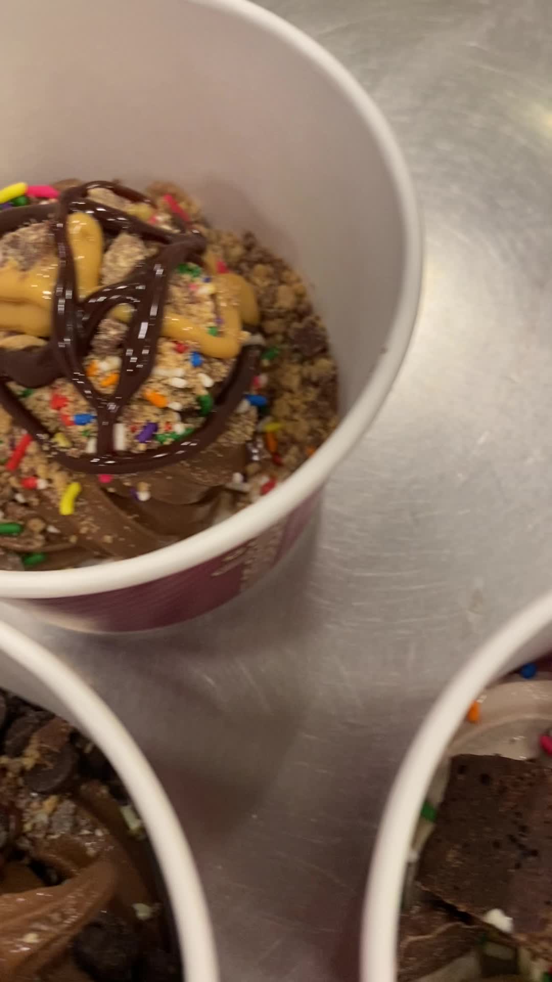 Menchie's at West End