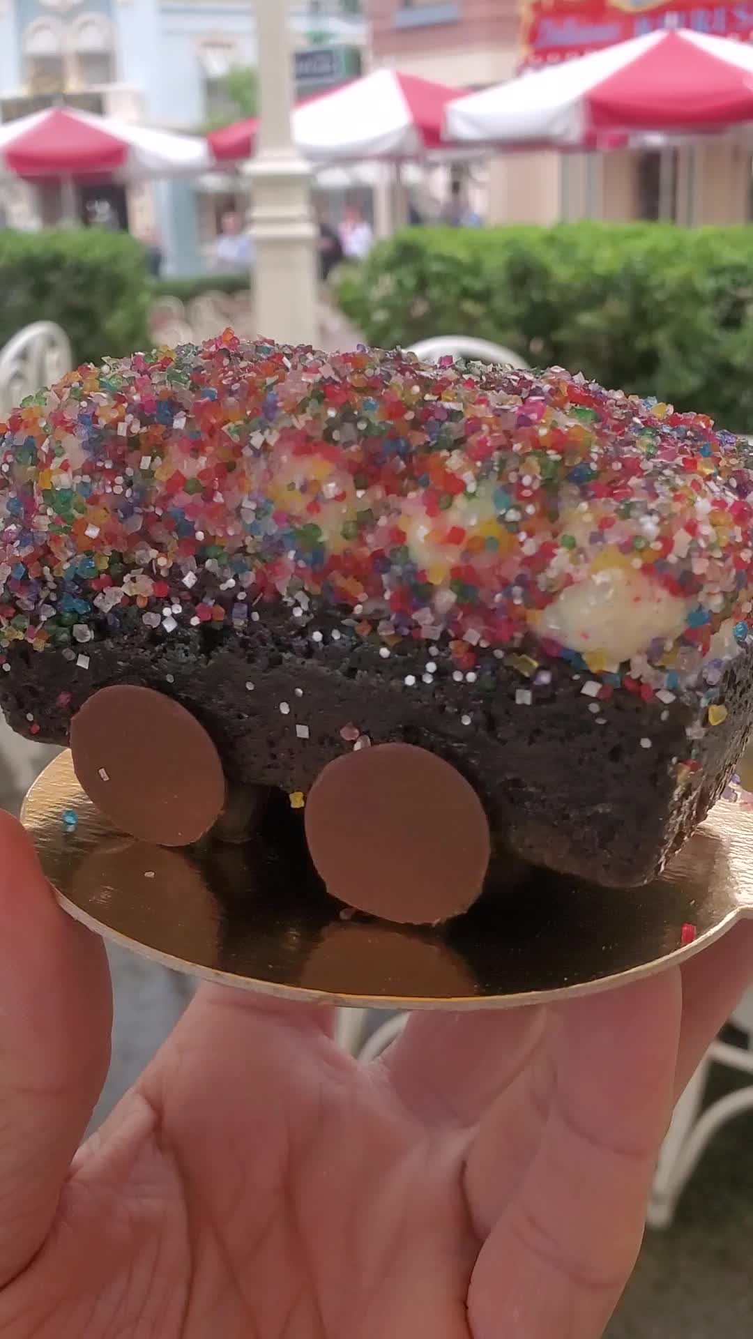 Video review of Jolly Holiday Bakery Cafe