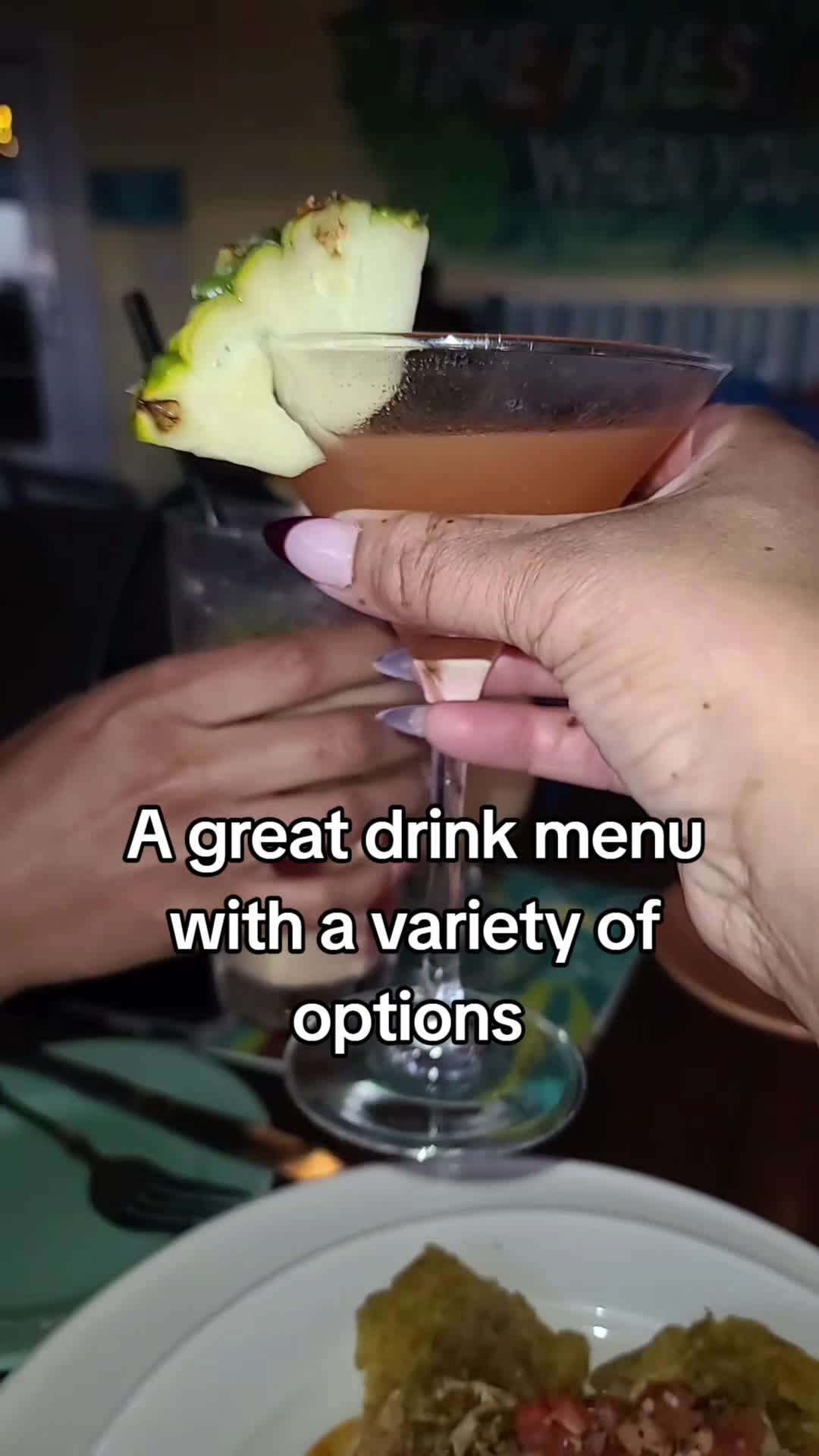 Video review of Bahama Breeze