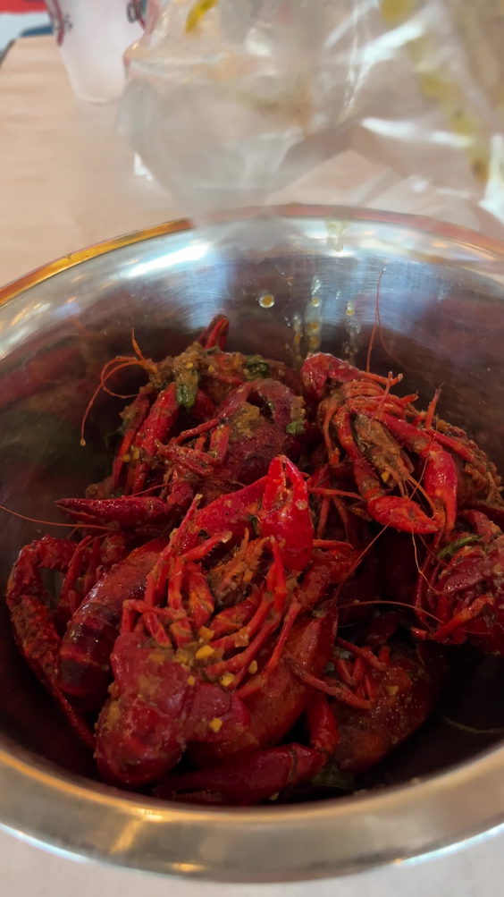 Crawfish Cafe
