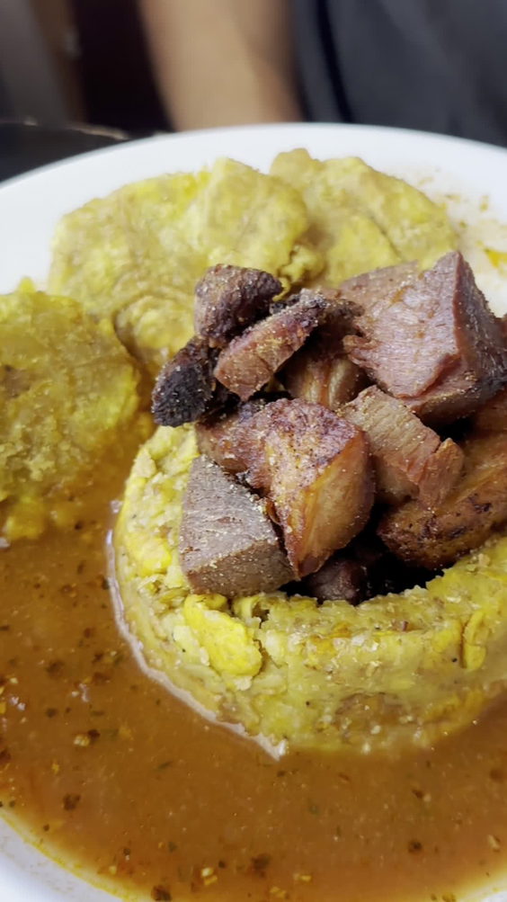Mofongos Comida Caribeña