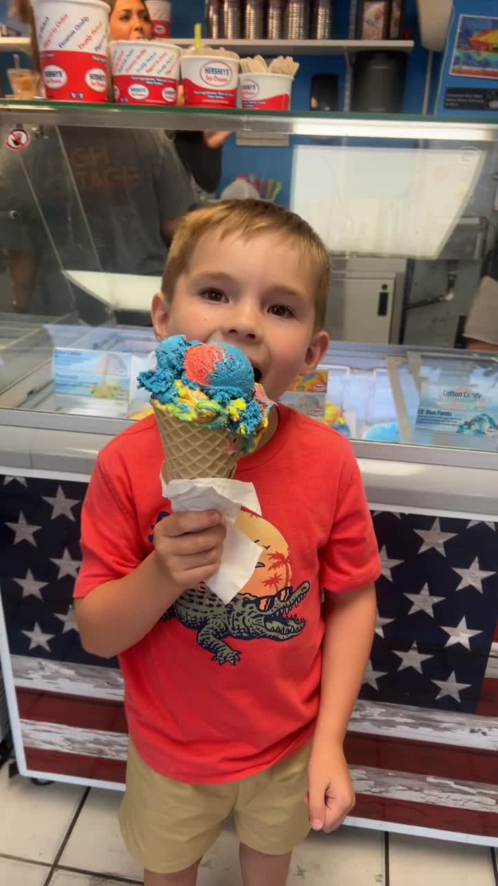 Hershey's Beach Ice Cream Shop