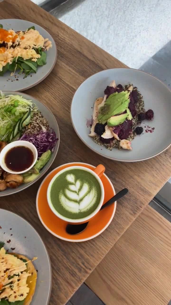 SRVL1 Cafe