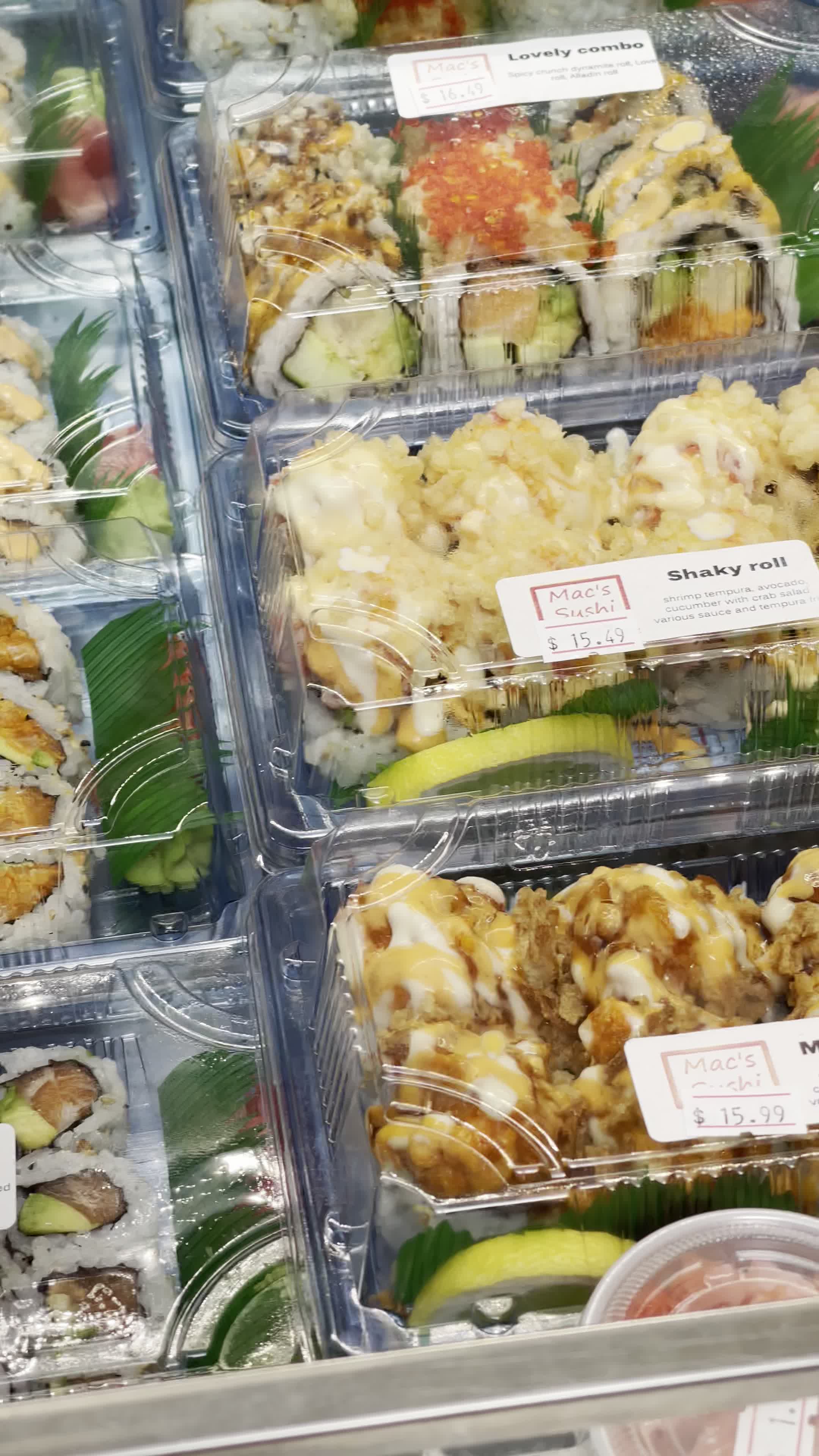 Mac's Sushi - Dufferin Mall