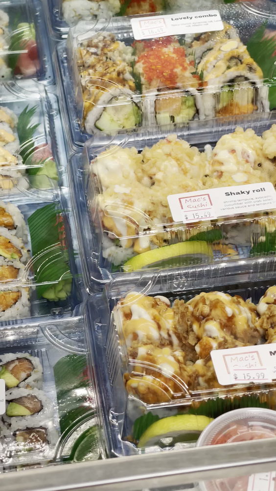 Mac's Sushi - Dufferin Mall