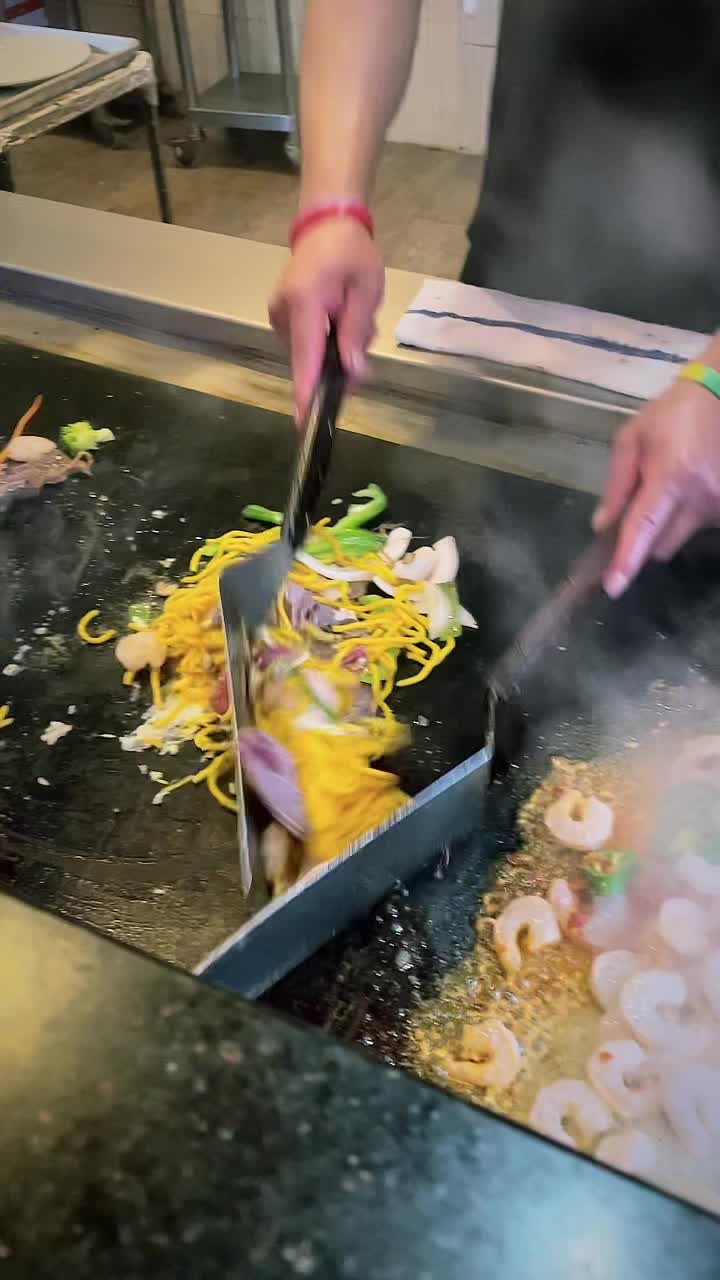 Flaming Grill & Supreme Buffet