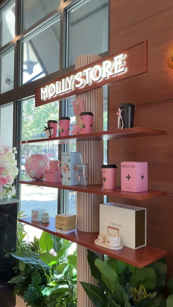Molly Tea
