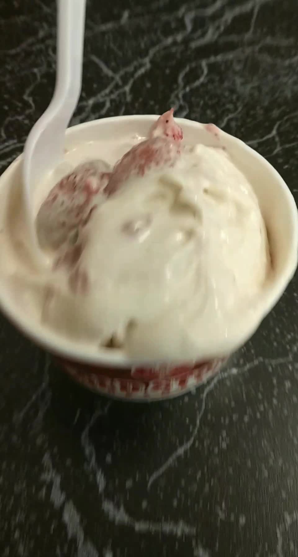 Video review of Cold Stone Creamery