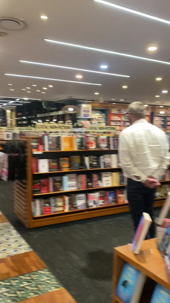 Exclusive Books