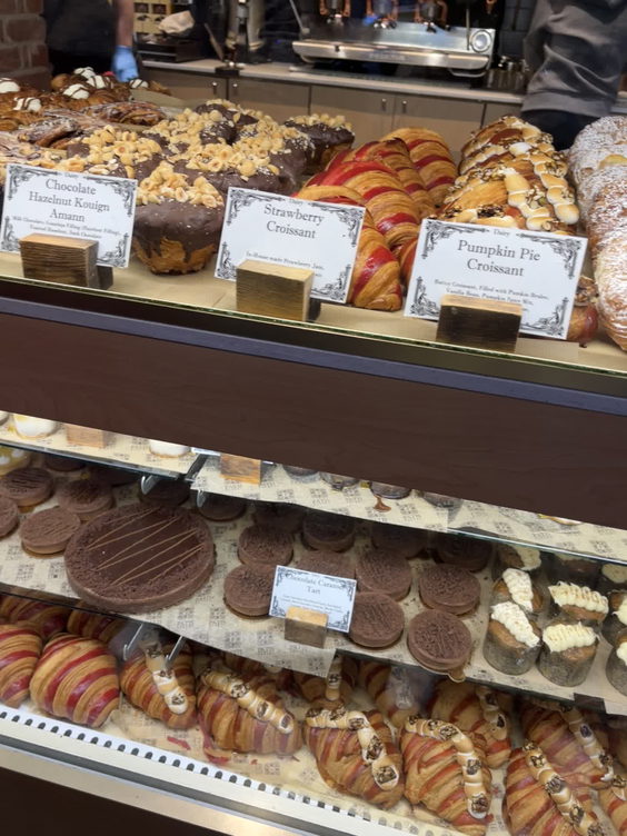 Patis Bakery